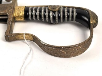 Heer, Säbel für Offiziere, Hersteller Eickhorn Solingen, Modell Nr, 1693 "Wrangel" . Die Scheide vermutlich nicht original lackiert.
