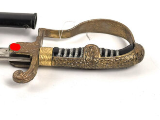 Heer, Säbel für Offiziere, Hersteller Eickhorn Solingen, Modell Nr, 1693 "Wrangel" . Die Scheide vermutlich nicht original lackiert.