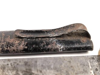 Kampfmesser / Stiefelmesser Wehrmacht. Hersteller "PUMA Solingen" Scheide Originallack