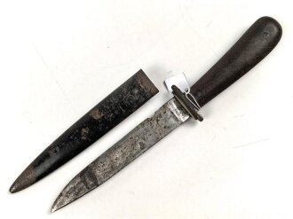 Kampfmesser / Stiefelmesser Wehrmacht. Hersteller...
