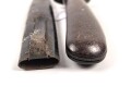 Kampfmesser / Stiefelmesser Wehrmacht. Hersteller "PUMA Solingen" Scheide Originallack