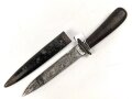 Kampfmesser / Stiefelmesser Wehrmacht. Hersteller "PUMA Solingen" Scheide Originallack