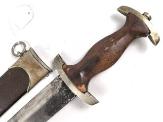 Dienstdolch für Angehörige der SA. Die Klinge von Kohlen Solingen wohl " gereinigt" sonst unberührtes Stück