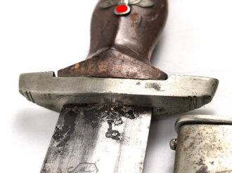 Dienstdolch für Angehörige der SA. Die Klinge von Kohlen Solingen wohl " gereinigt" sonst unberührtes Stück