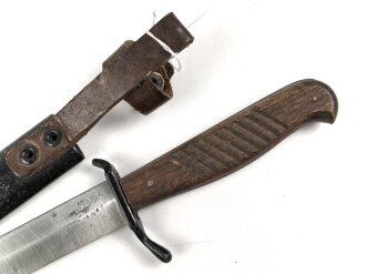 1. Weltkrieg Grabendolch. Hersteller Aeskulap Tuttlingen, original geschwärztes Stück