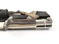 Extraseitengewehr KS98 mit Hirschhorngriffschalen. Hersteller E.Pack & Söhne Solingen. Saubere Klinge, Scheide Originallack, in Lacklederkoppelschuh mit Troddel