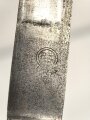 Fahrtenmesser für Angehörige der Hitlerjugend. Ungereinigtes Stück, Griffemblem wackelt leicht, Parierstange abgebrochen, Scheide fehlt