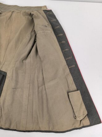 1. Weltkrieg Württemberg, feldgraue Feldbluse Modell 1910 für einen Offizierstellvertreter im Infanterie Regiment 122. Kammerstück in guten Zustand