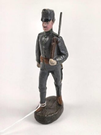 Österreich k.u.k., Elastolinfigur in gutem Zustand, Höhe 10,5 cm