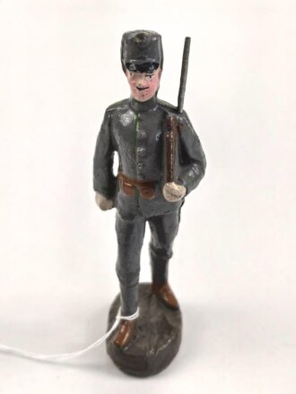 Österreich k.u.k., Elastolinfigur in gutem Zustand, Höhe 10,5 cm