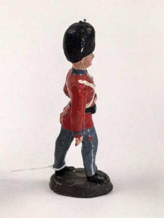 Großbritannien., Elastolinfigur in gutem Zustand, Höhe 10,5 cm