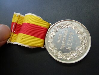 Baden ,  Silberne Karl Friedrich Militär-Verdienstmedaille "Kempf", Verliehen am 12.3.15 als Unteroffizier im Res. FAR 29