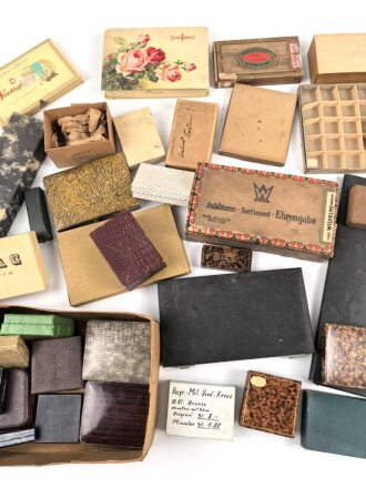 Konvolut Verpackungen aller Art aus Sammlungsauflösungen