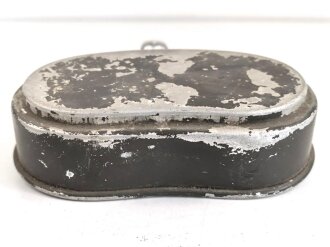 Deckel für ein Kochgeschirr der Wehrmacht. Originallack. RFI39