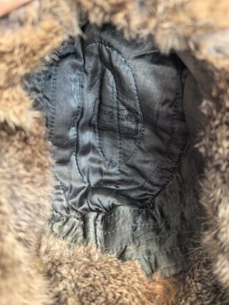 Winter Fellmütze für Angehörige der Polizei Feldeinheiten, Ungetragenes Stück, Kopfgrösse 56, datiert 1944