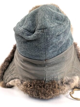 Winter Fellmütze für Angehörige der Polizei Feldeinheiten, Ungetragenes Stück, Kopfgrösse 56, datiert 1944