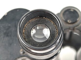 Dienstglas 10 x 50 Wehrmacht. Hersteller rln. Klare Durchsicht, Strichplatte deutlich. Guter Gesamtzustand