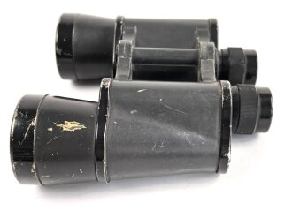 Dienstglas 10 x 50 Wehrmacht. Hersteller rln. Klare Durchsicht, Strichplatte deutlich. Guter Gesamtzustand