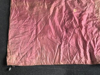Handbestickter Wandbehang , Maße 142 x 142cm, Rückseite in Teilen zerschlissen