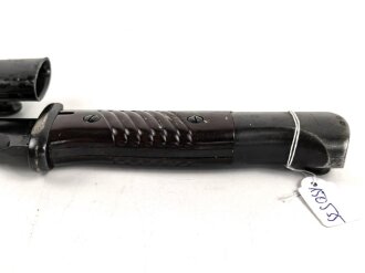 Seitengewehr Modell 84/98 für k98 der Wehrmacht. Nummerngleiches Stück von E.u.F.Höster 1940. Die Scheide alt überlackiert