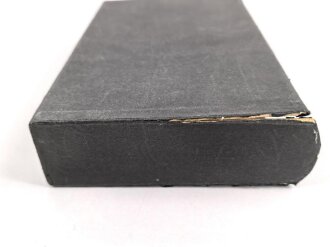 Schuber für eine Hochzeitsgabe / Kriegsausgabe von Mein Kampf. Leicht defekt