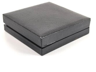 Etui für ein Eisernes Kreuz oder Kriegsverdienstkreuz 1.Klasse, neuzeitliche Fertigung