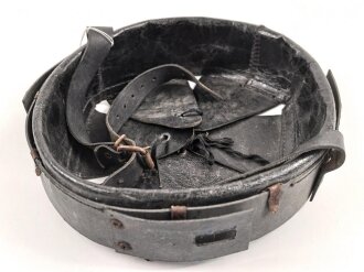 Stahlhelm Innenfutter Frankreich 2. Weltkrieg. Aussen...