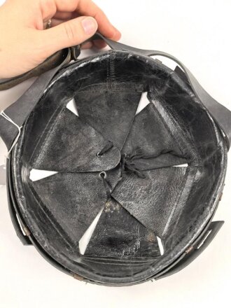 Stahlhelm Innenfutter Frankreich 2. Weltkrieg. Aussen gemessen 60cm