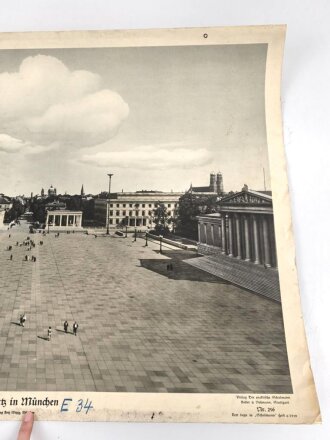 Grossformatiges Schulwandbild Nr. 256 " Der Königliche Platz in München " Maße 63 x 91cm
