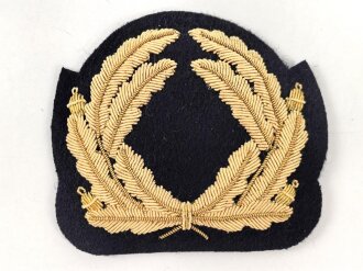 Kriegsmarine, Eichenlaubkranz  für ein Schirmmütze, neuzeitliche Sammleranfertigung