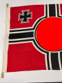 Kriegsmarine, Reichskriegsflagge kleine Grösse . Markiert " Kr. Fl. 80 x 135" . Sehr guter Zustand
