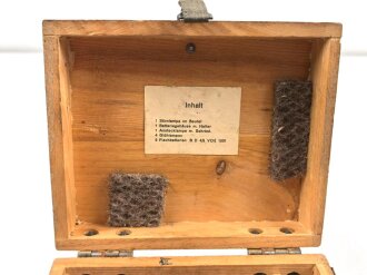 Kasten für Stirnlampe der Wehrmacht . Sehr guter Zustand, Originallack