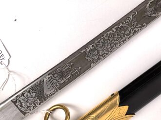 Säbel für Offiziere der Kriegsmarine, Hersteller Eickhorn Solingen, neuzeitliche Sammleranfertigung in sehr gutem Zustand
