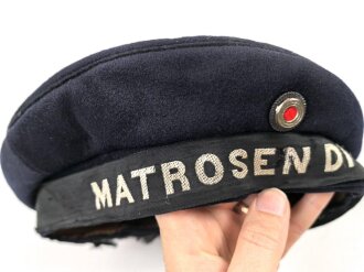 Kindermütze aus den 1930iger Jahren. Zu kurzes...