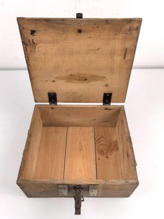 Patronenkasten 900 Wehrmacht, Hersteller gjx 1945. Guter Gesamtzustand