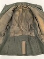 Heer, Feldbluse für Mannschaften Modell 1942,  getragenes Kammerstück in gutem Gesamtzustand, die Effekten neuzeitlich vernäht.