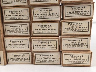 Pappkasten für 300 Schuss Munition 8x 57 ( für K98 ) . 20 Pappschachteln enthalten, alles zusammengehörig. OHNE Inhalt - Complete matching set for 300 K98 rounds, ONLY EMPTY BOXES