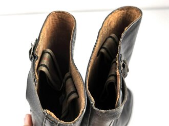 Paar Stiefel für Offiziere der Wehrmacht. Eigentumstücke in gutem Zustand, Sohlenlänge 30,5cm