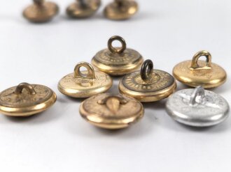 Kriegsmarine, Konvolut 10 Knöpfe für Schulterstücke 17-18mm