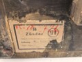 Luftwaffe, Transportkasten für " 36 Zünder 17A" Bombenzünder, in Zündertransportbüchsen verpackt. Gebrauchtes Stück, ungereinigt