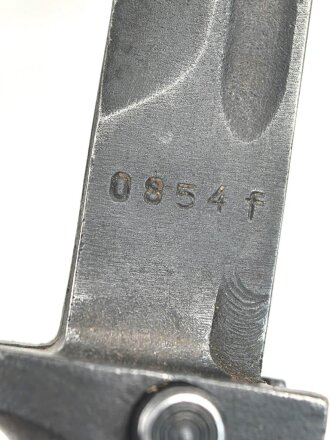 Tschechoslowakei, Bajonett Bodak VZ 1958 in Lederscheide. Gebraucht