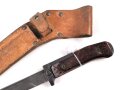 Tschechoslowakei, Bajonett Bodak VZ 1958 in Lederscheide. Gebraucht