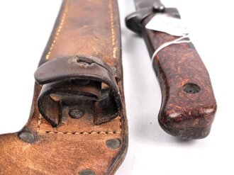 Tschechoslowakei, Bajonett Bodak VZ 1958 in Lederscheide. Gebraucht