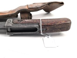 Tschechoslowakei, Bajonett Bodak VZ 1958 in Lederscheide. Gebraucht