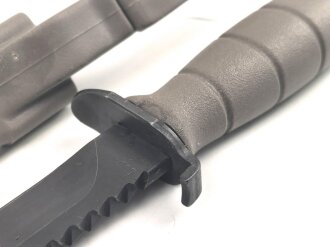 Österreich, Glock Feldmesser FM81 mit Säge, sehr guter Zustand