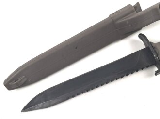 Österreich, Glock Feldmesser FM81 mit Säge, sehr guter Zustand