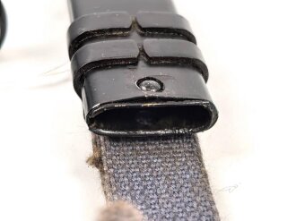 DDR Nationale Volksarmee,  Seitengewehr AK 47, die Scheide leicht zerkratzt, sonst sehr guter Zustand