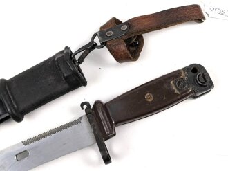 Ehemaliger Ostblock,  Seitengewehr AK 74