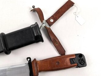 Ehemaliger Ostblock,  Seitengewehr AK 74