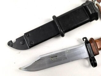 Ehemaliger Ostblock,  Seitengewehr AK 74